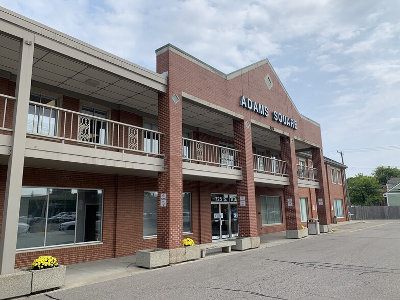 619-725 S Adams Rd, Birmingham, MI for sale - Building Photo - Image 1 of 1