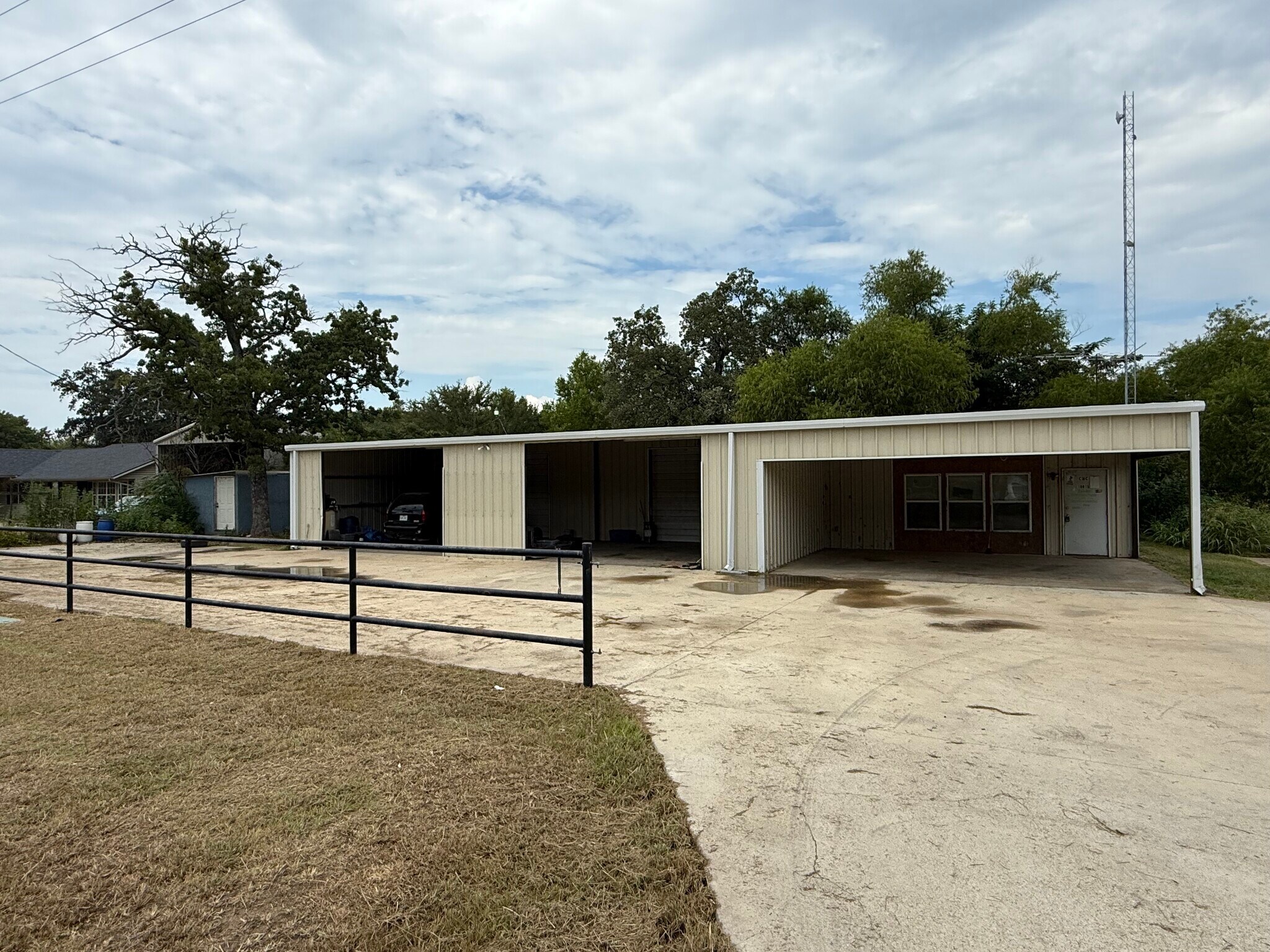 10015 FM 751, Quinlan, TX for sale Primary Photo- Image 1 of 20