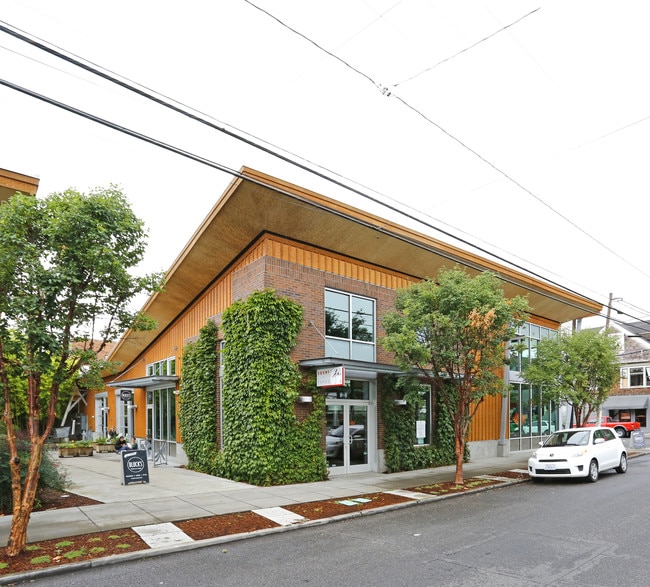 Plus de détails pour 2032-2038 SE Clinton St, Portland, OR - Commerce de détail à vendre