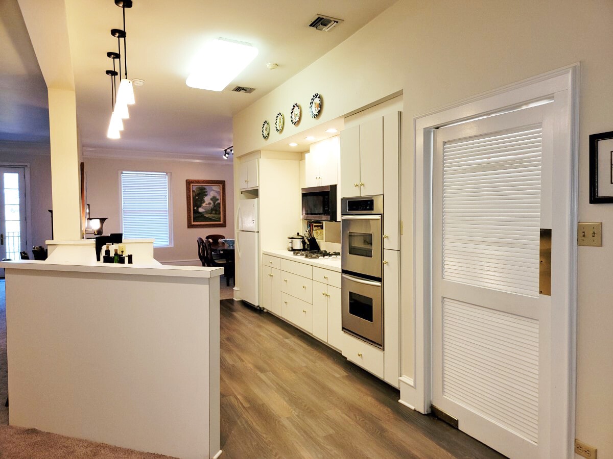 524 Front St, Natchitoches, LA 71457 - Unit 522A -  - Interior Photo - Image 1 of 13