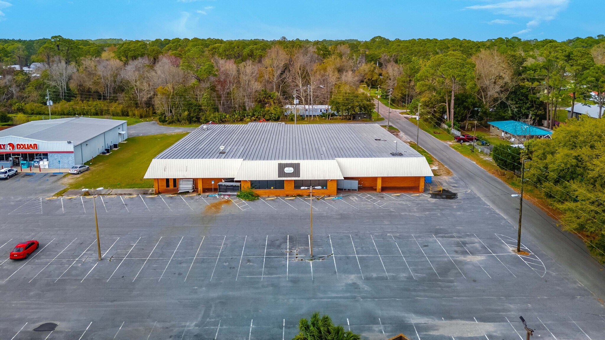 425 US Highway 98, Apalachicola, FL à vendre Photo du bâtiment- Image 1 de 3