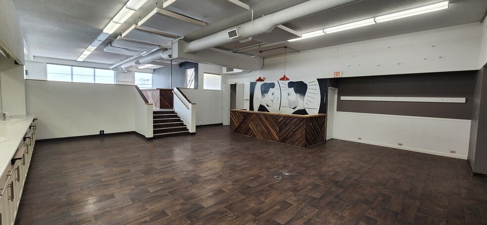 10011 82nd Ave NW, Edmonton, AB for lease - Interior Photo - Image 3 of 6