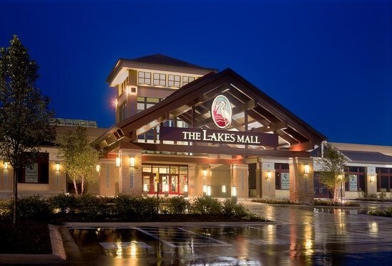 5500-5690 S Harvey St, Muskegon, MI à louer Photo principale- Image 1 de 52