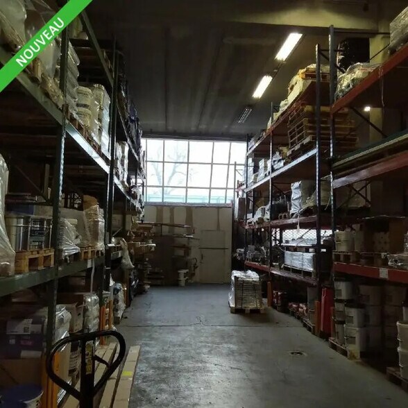 Retail in Aubagne for lease - Interior Photo - Image 2 of 2