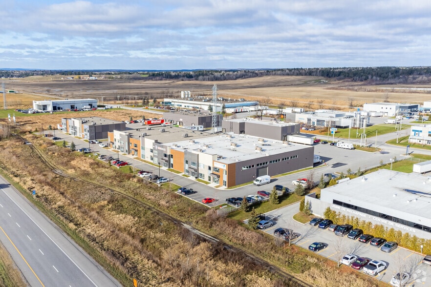 282-290 Ch Industriel, Gatineau, QC for lease - Aerial - Image 2 of 4