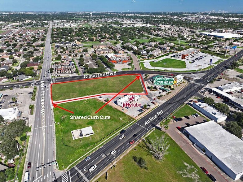 2445 Airline Rd, Corpus Christi, TX à vendre - Photo du bâtiment - Image 3 de 4