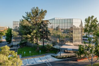Plus de détails pour 11160 Warner Ave, Fountain Valley, CA - Médical à louer