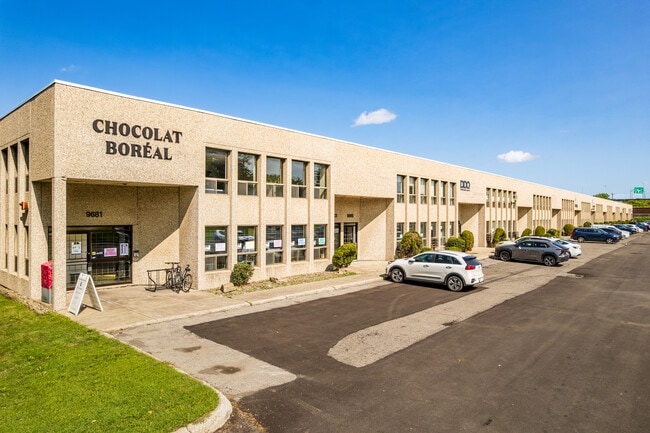 Plus de détails pour 9681-9725 Rue Clément, Montréal, QC - Bureau, Industriel à louer