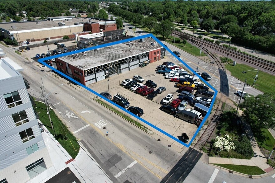 666 E Northwest Hwy, Arlington Heights, IL for sale - Building Photo - Image 3 of 10