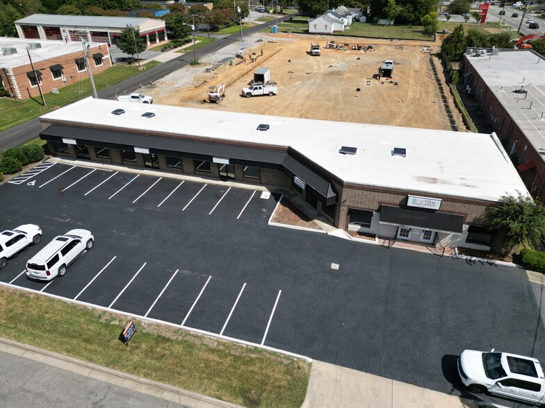 506 Idol St, High Point, NC for lease - Building Photo - Image 1 of 8