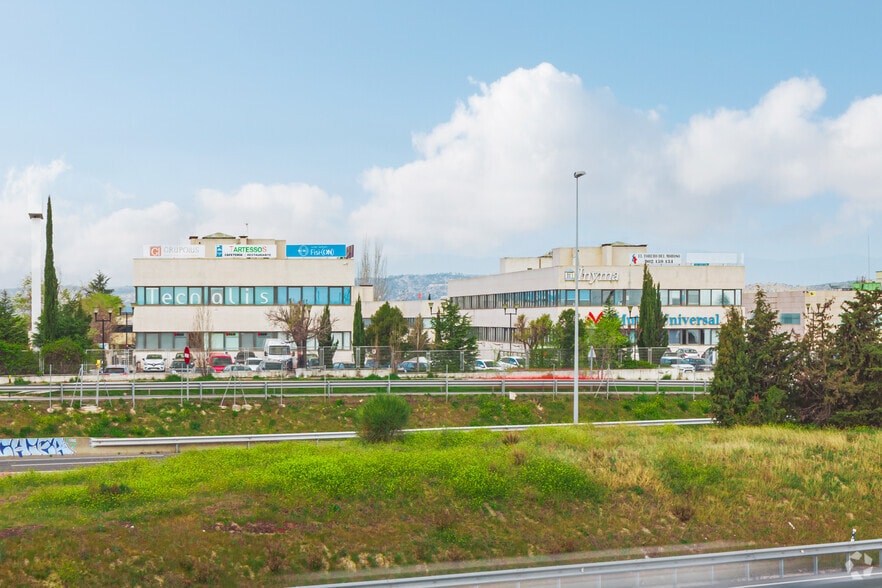 Calle Pollensa, 2, Las Rozas de Madrid, Madrid for sale - Primary Photo - Image 1 of 4