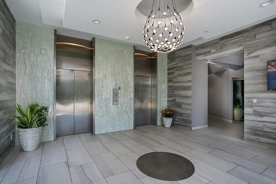 1000 Riverside Ave, Jacksonville, FL à louer - Photo intérieure - Image 3 de 5