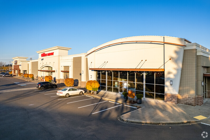 8810-8920 NE Hazel Dell Ave, Vancouver, WA for lease - Building Photo - Image 2 of 4