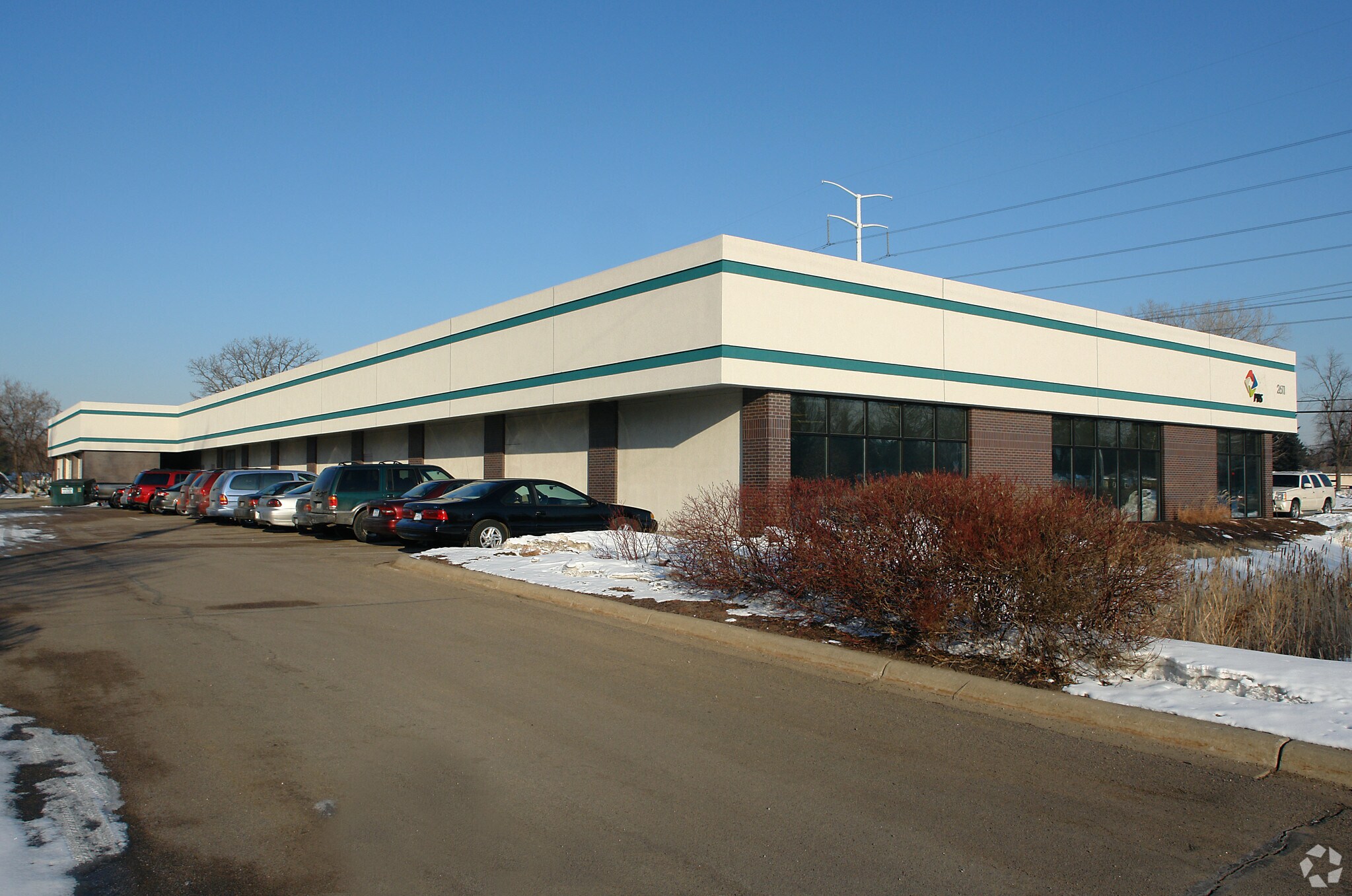 2611 N Hamline Ave, Roseville, MN à vendre Photo du bâtiment- Image 1 de 7