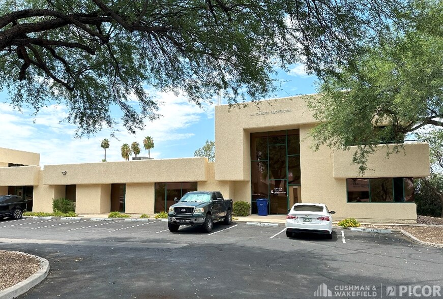 1430-1434 E Fort Lowell Rd, Tucson, AZ à louer - Photo du bâtiment - Image 2 de 7