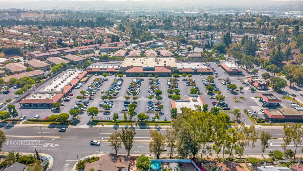 18732-18744 Amar Rd, Walnut, CA for sale - Primary Photo - Image 1 of 27