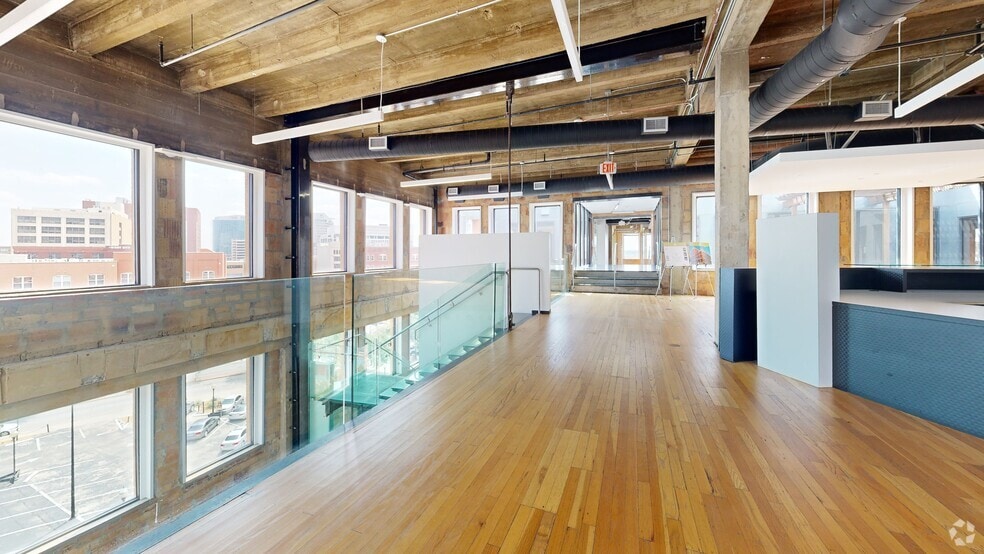 1801 N Lamar St, Dallas, TX for lease - Matterport 3D Scan - Image 3 of 37