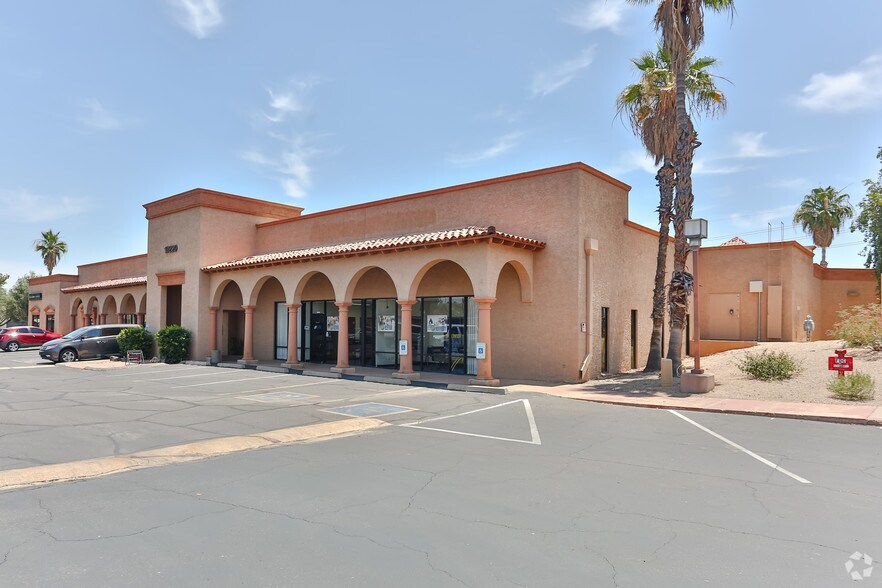 10220 W Bell Rd, Sun City, AZ à vendre - Photo du bâtiment - Image 2 de 7