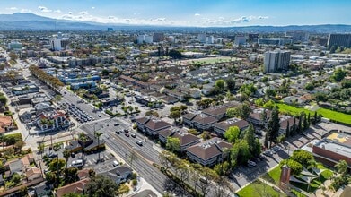 940 W 17th St, Santa Ana, CA - Aérien  Vue de la carte