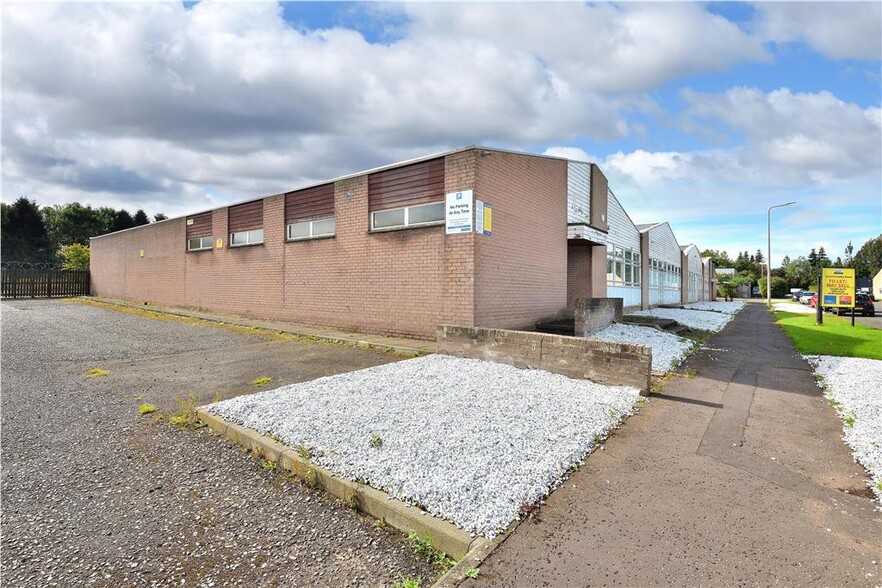 Faraday Rd, Glenrothes for lease - Building Photo - Image 2 of 4