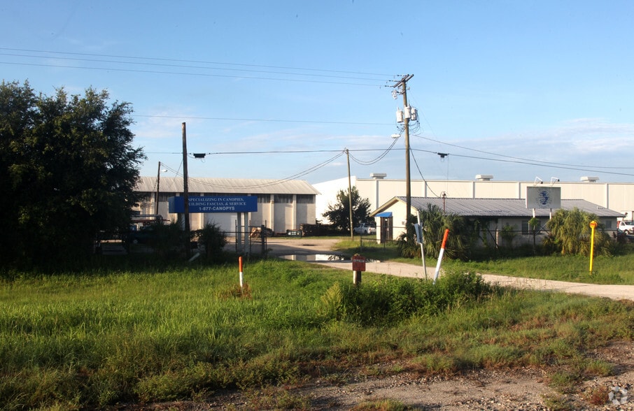 2291 US Highway 92 E, Plant City, FL à vendre - Photo du bâtiment - Image 2 de 2