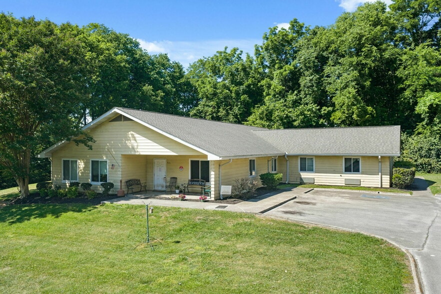 825 Donna St, Morristown, TN for sale - Building Photo - Image 3 of 14