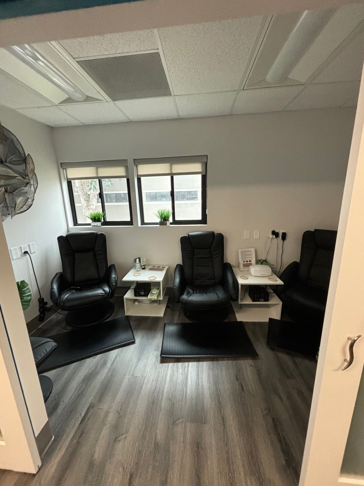 13847 E 14th St, San Leandro, CA for lease Interior Photo- Image 1 of 9