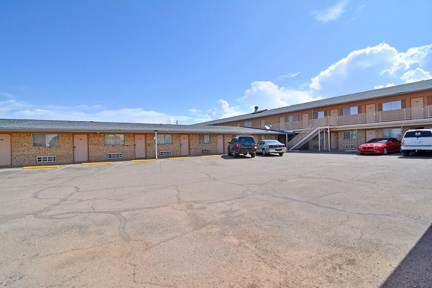 2224 N White Sands Blvd, Alamogordo, NM for sale - Building Photo - Image 2 of 27