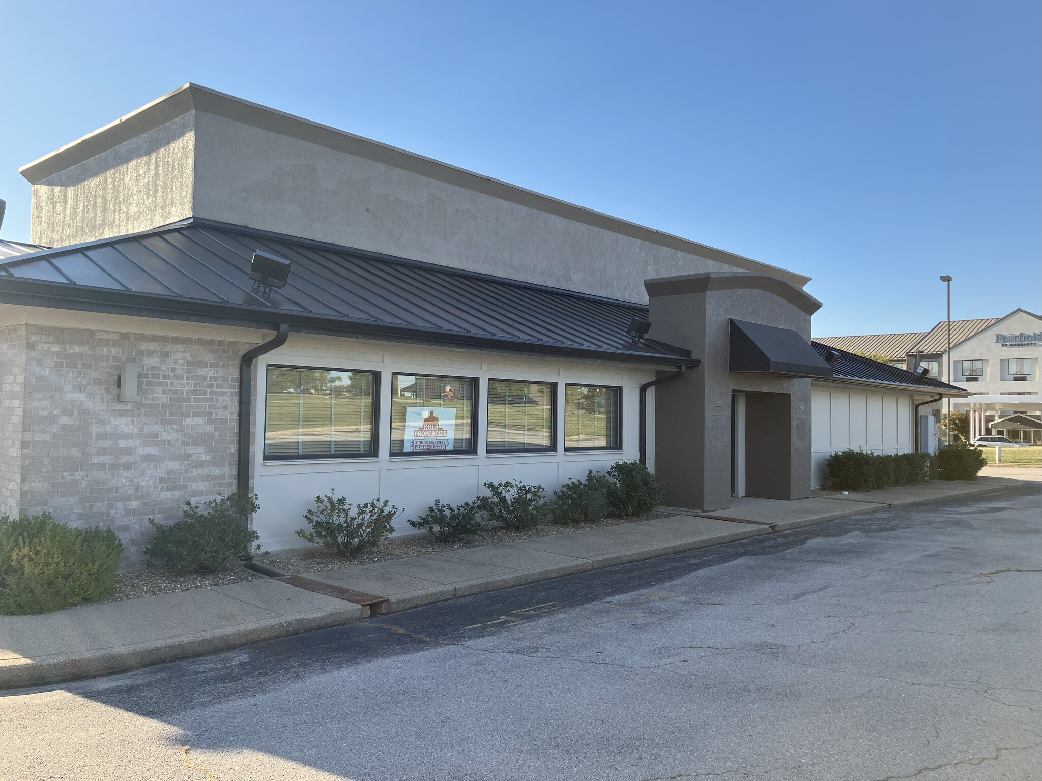 133 Saint Robert Blvd, Saint Robert, MO for lease Building Photo- Image 1 of 4