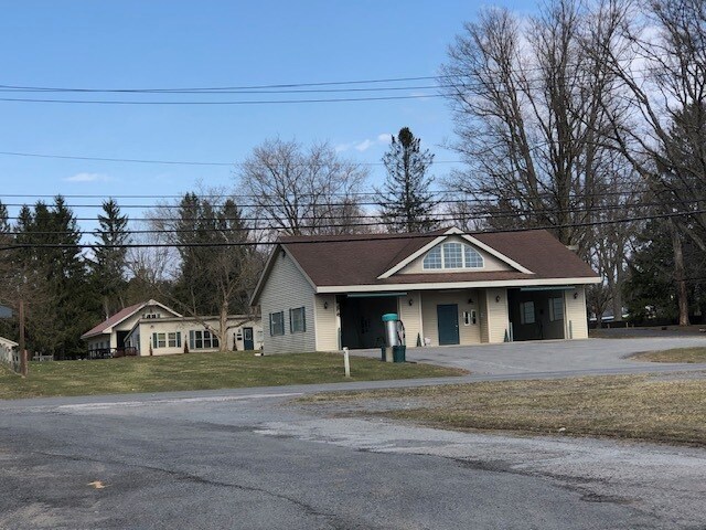9809 River Rd, Marcy, NY à vendre Photo du bâtiment- Image 1 de 11