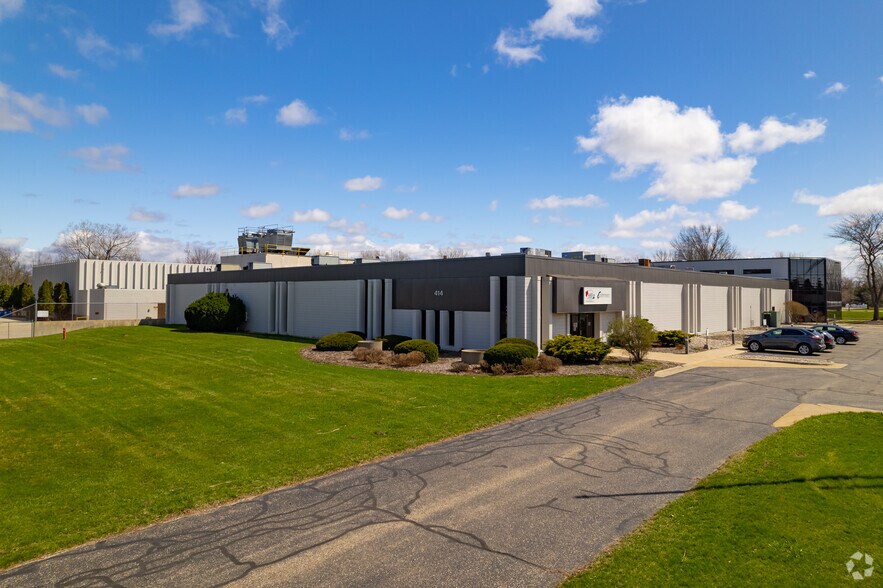 414 E 40th St, Holland, MI à louer - Photo principale - Image 1 de 14