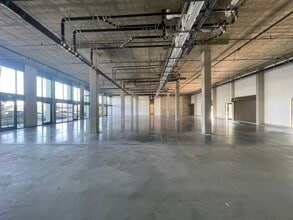2121 Wood St, Oakland, CA for lease Interior Photo- Image 1 of 5