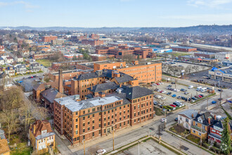 901-907 West St, Pittsburgh, PA - Aérien  Vue de la carte