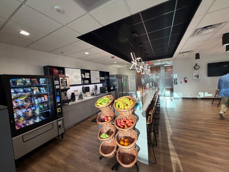 3800 Lewiston St, Aurora, CO for lease - Interior Photo - Image 2 of 11