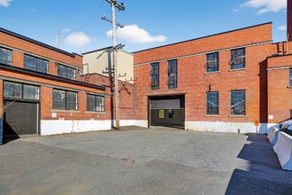 1 Rue Provost, Montréal, QC for lease Interior Photo- Image 2 of 2