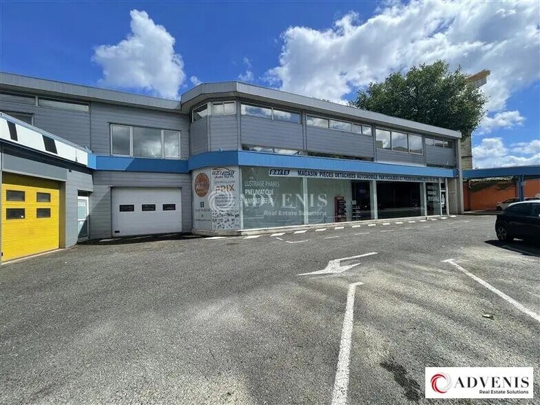 Flex in Bordeaux for lease - Building Photo - Image 1 of 7