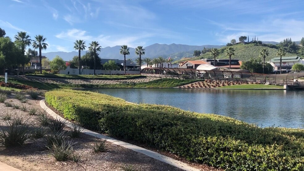 2794 Pronio Cir, Corona, CA for lease - Commercial Listing Video - Image 3 of 11