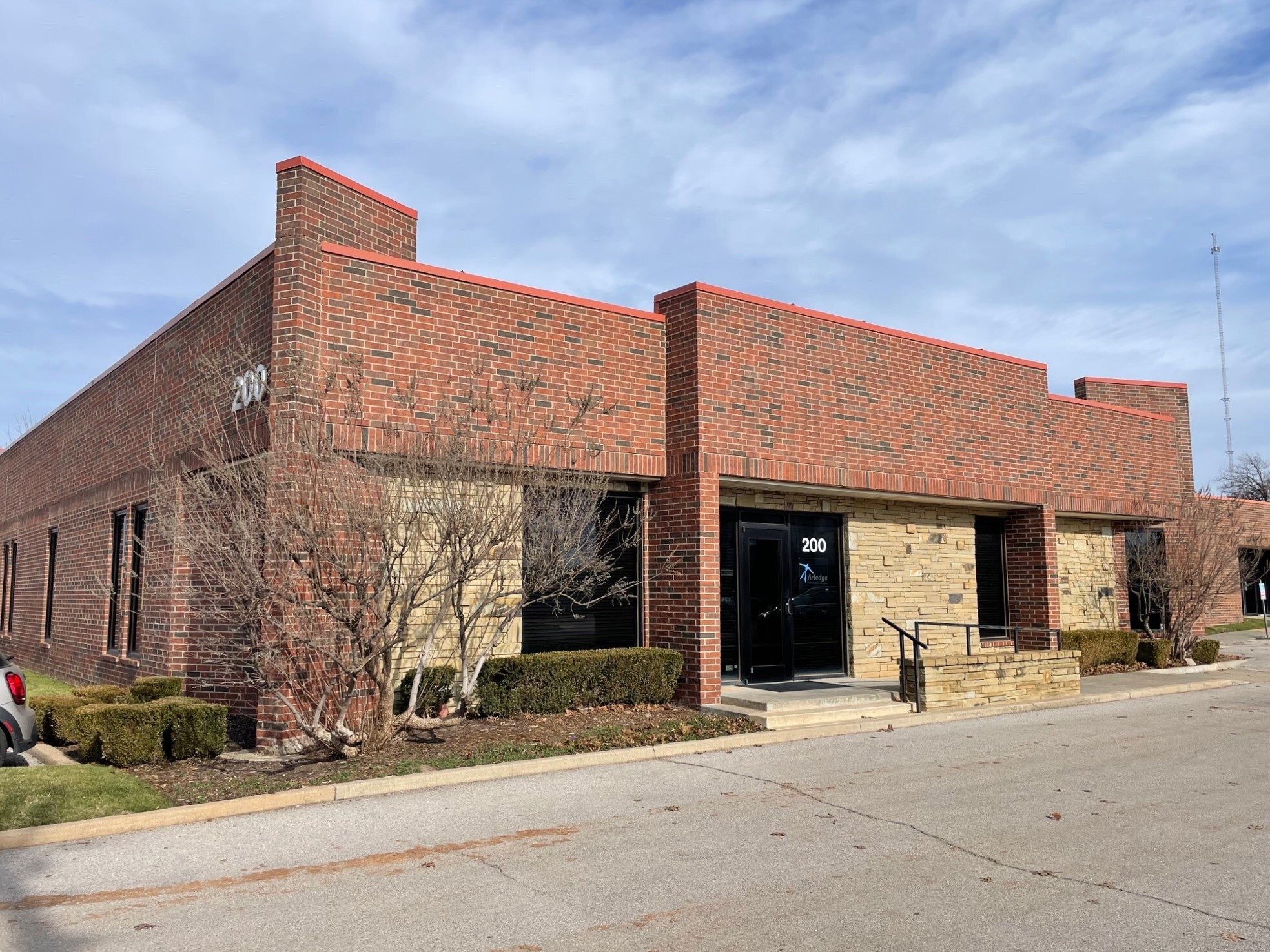 7100 N Classen Blvd, Oklahoma City, OK for sale Building Photo- Image 1 of 10