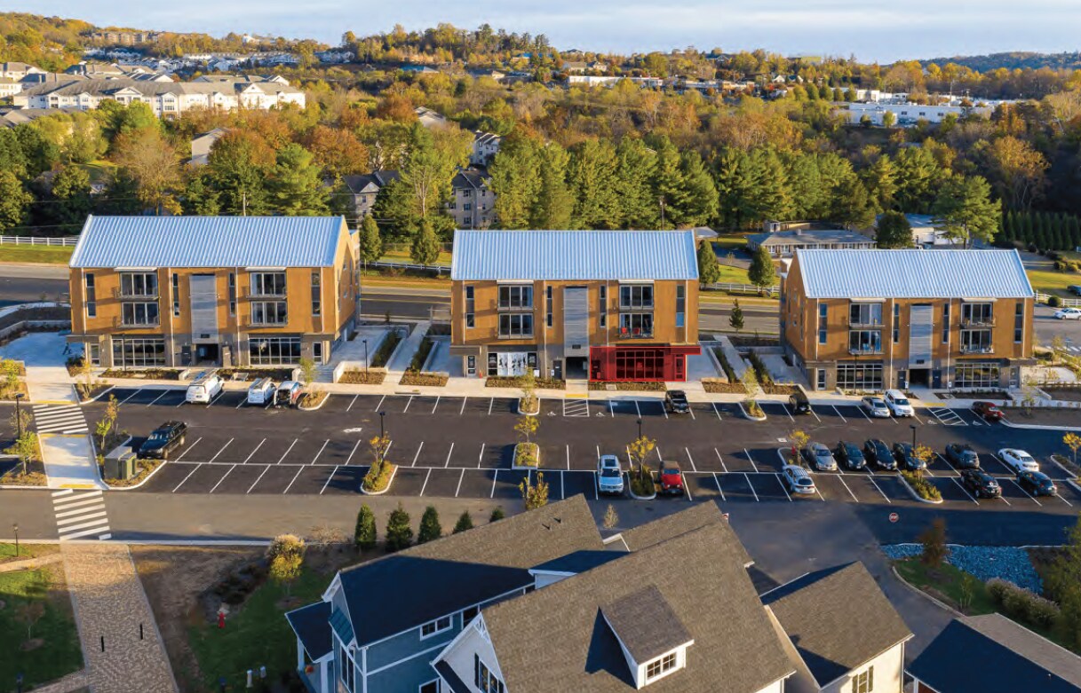 610-620 Riverside Shops Way, Charlottesville, VA à louer Photo principale- Image 1 de 12