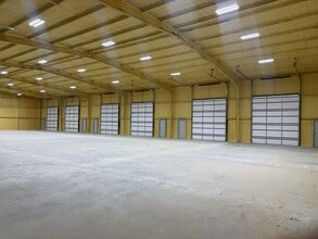 111 US Highway 380 Hwy, Decatur, TX à louer Photo intérieure- Image 2 de 2