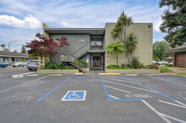 Plus de détails pour 2398 Fair Oaks Blvd, Sacramento, CA - Bureau à vendre