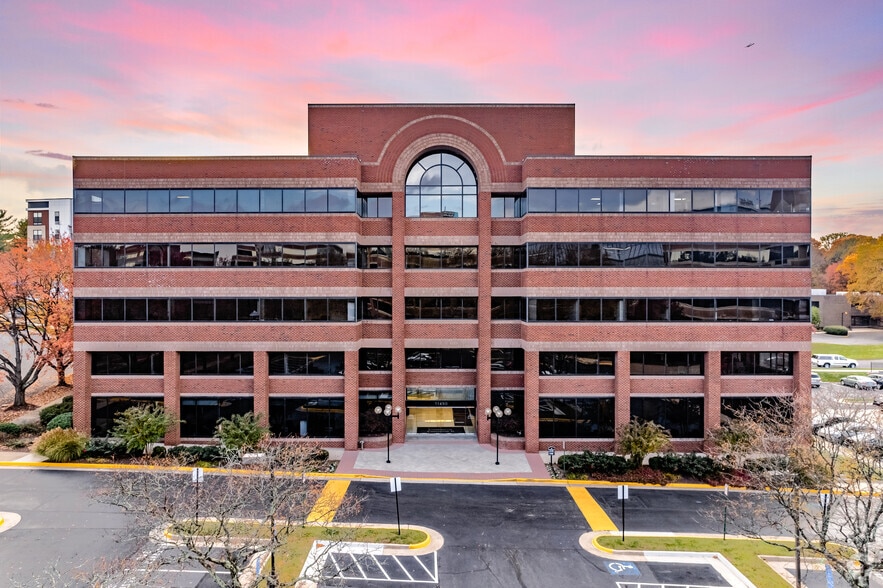 11490 Commerce Park Dr, Reston, VA for lease - Building Photo - Image 2 of 42