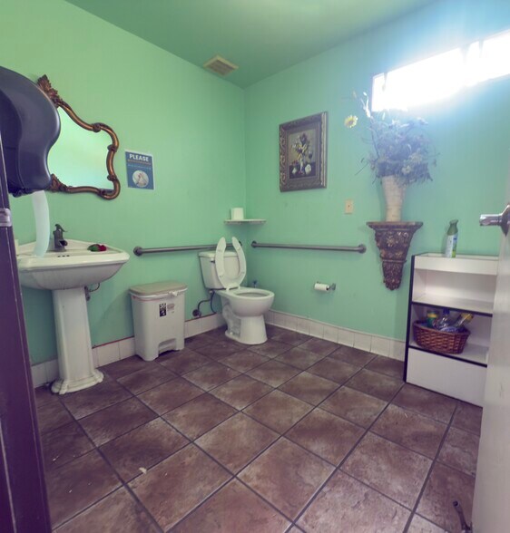 933 S Western Ave, Los Angeles, CA à louer - Photo intérieure - Image 3 de 10