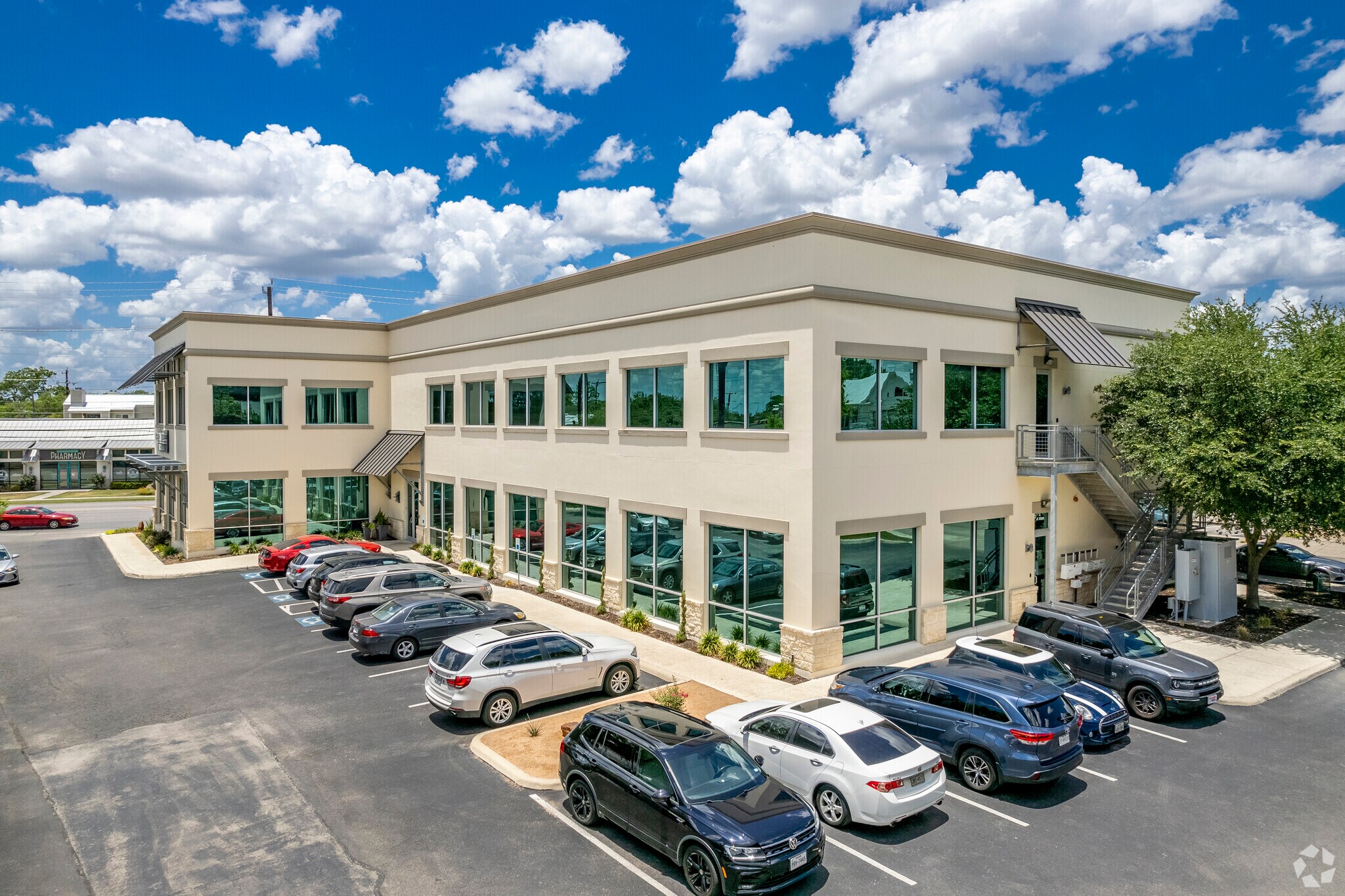 2520 Broadway St, San Antonio, TX for lease Primary Photo- Image 1 of 20