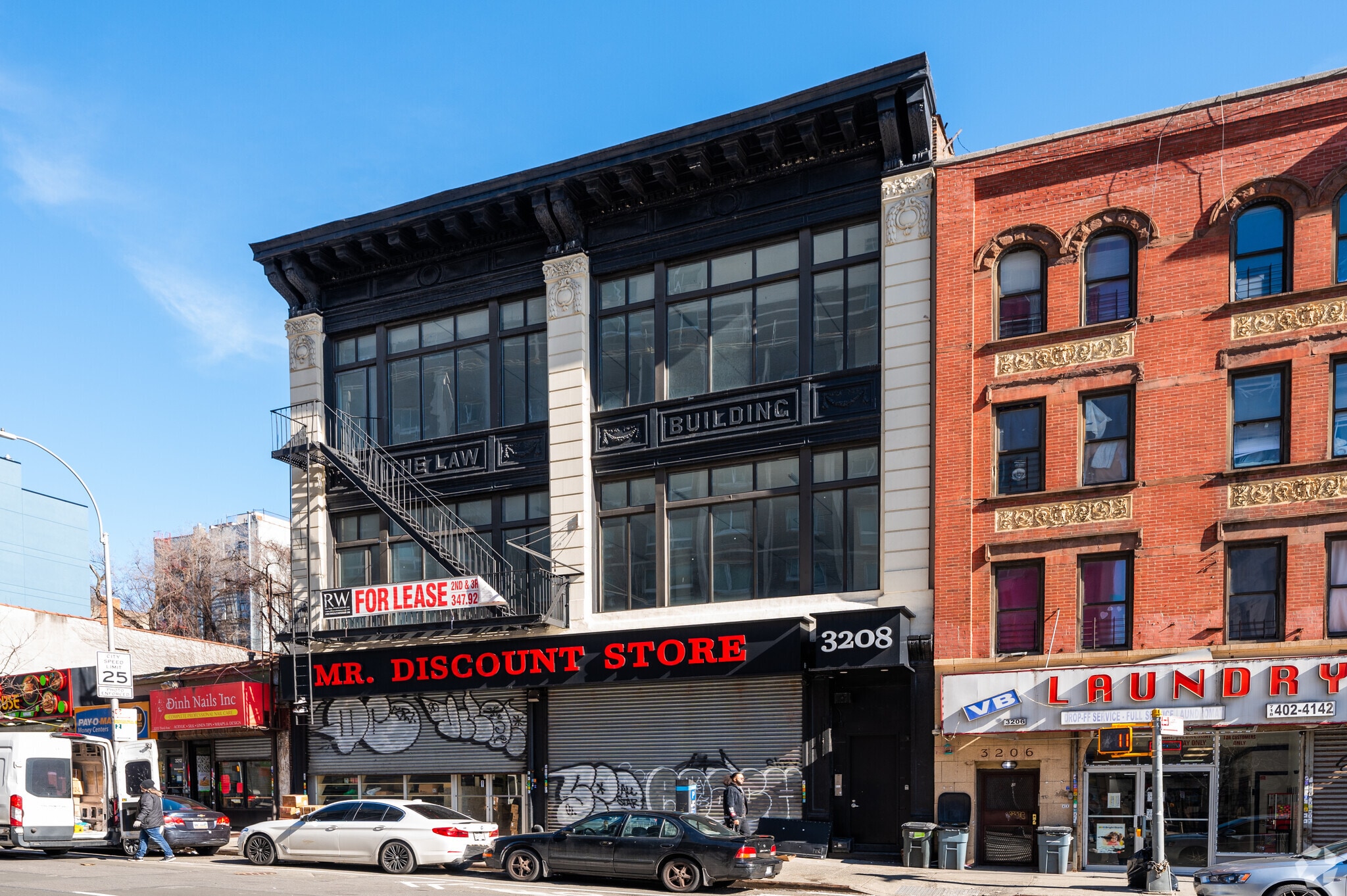 3208 3rd Ave, Bronx, NY for lease Primary Photo- Image 1 of 18