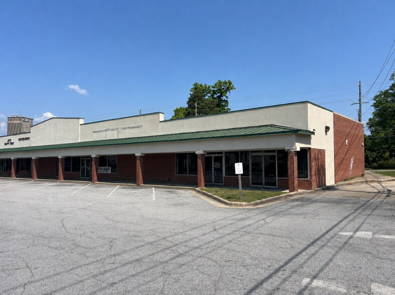 2115 Buena Vista Rd, Columbus, GA à louer - Photo du bâtiment - Image 2 de 3