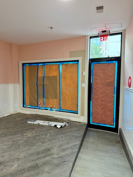 434 West Side Ave, Jersey City, NJ for lease - Building Photo - Image 3 of 6