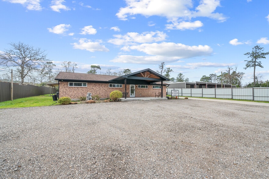 29519 W Hawthorne Dr, Spring, TX à vendre - Photo du bâtiment - Image 3 de 56