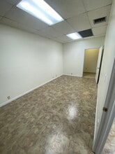 1101-1103 W Hibiscus Blvd, Melbourne, FL for lease Interior Photo- Image 2 of 3