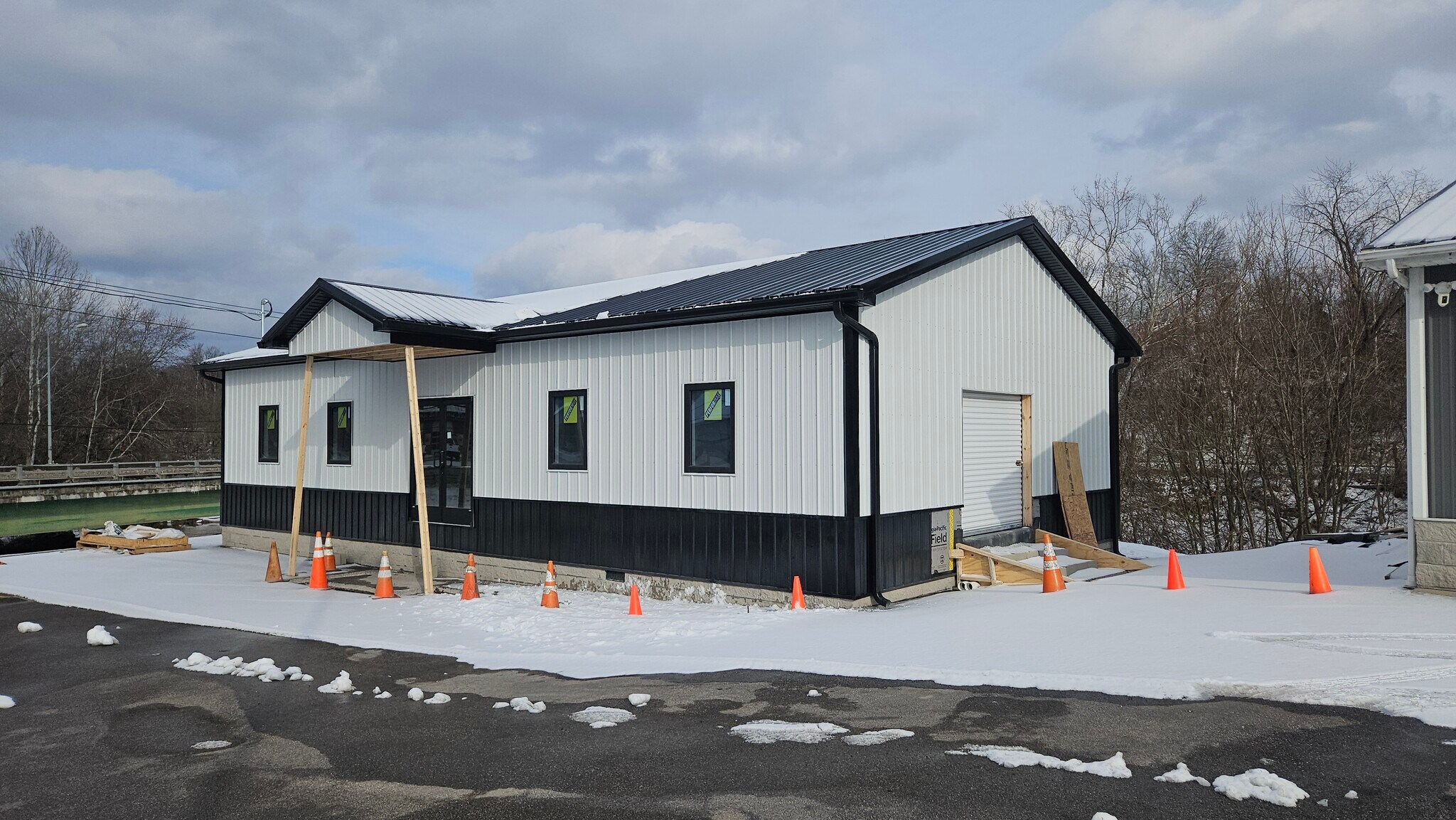 6433, Barboursville, WV à louer Photo principale- Image 1 de 13